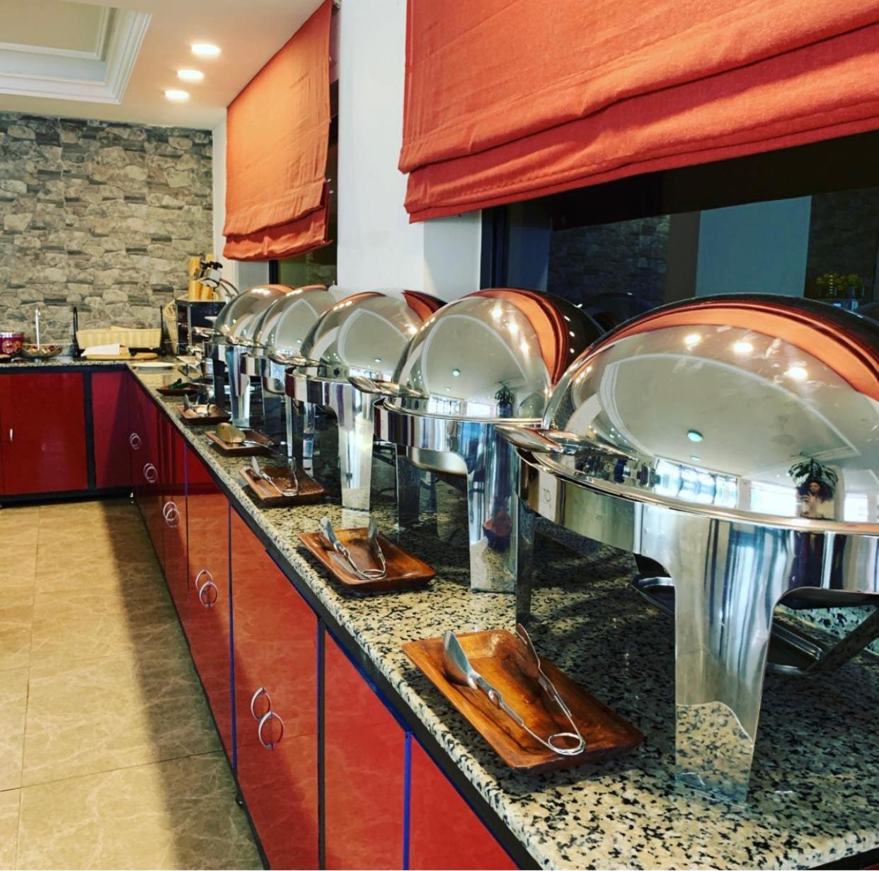 Hotel Le Petit Bateau Conakry Luaran gambar
